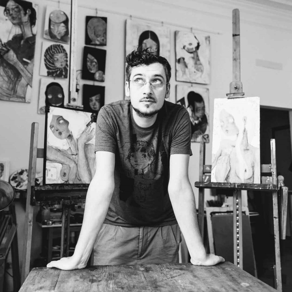 Diego Gabriele Art Factory Artista e Pittore Italiano Contemporaneo 1 Il pittore e artista contemporaneo Diego Gabriele nel suo studio